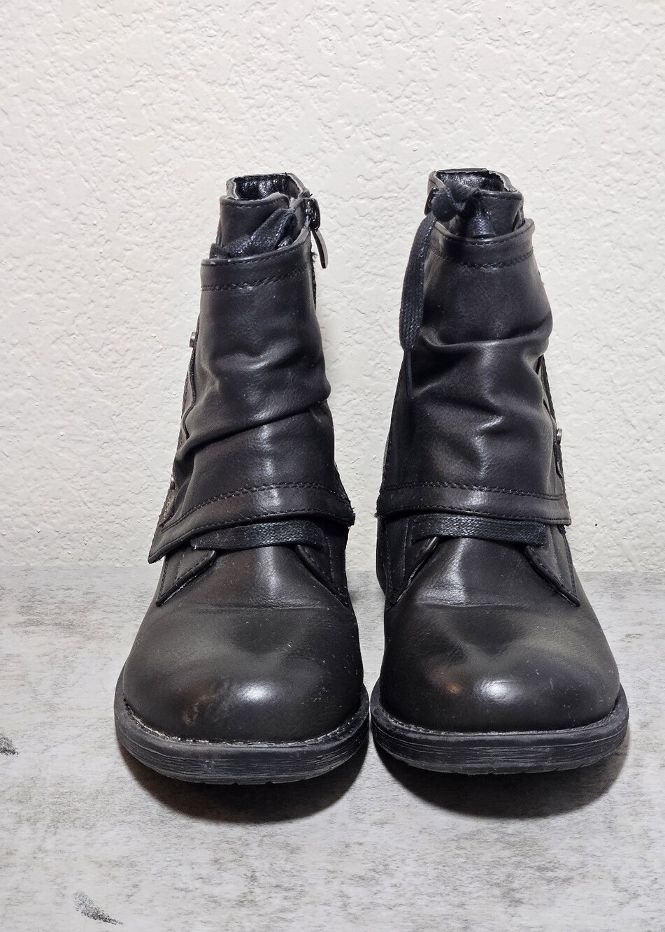 Kadi Maya Slouchy Moto Ankle Boots Black Size 7.5